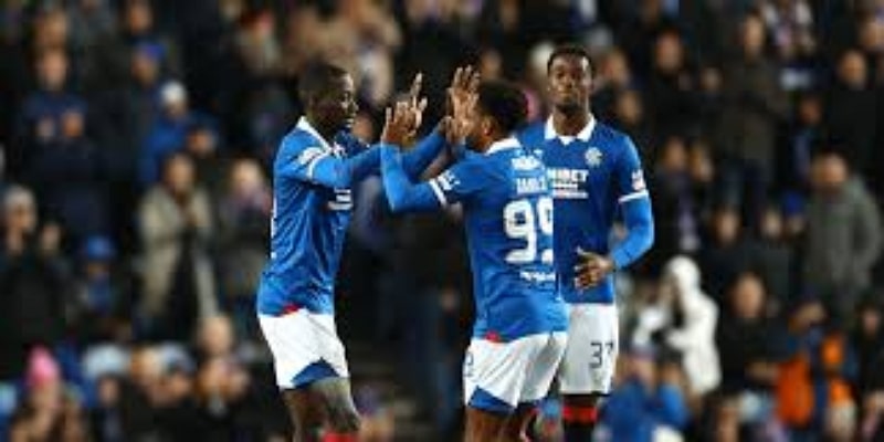 战术革新与欧联杯关键战预测（bb体育独家分析）- bb体育