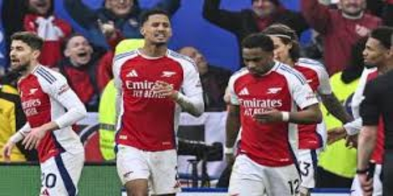 欧冠前景与赛季关键战分析-bb体育