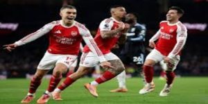 bb体育前景展望-欧冠资格争夺全面升温- bb体育